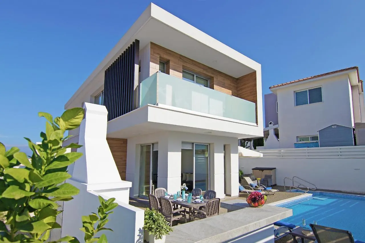Villa Thea Athena Protaras
