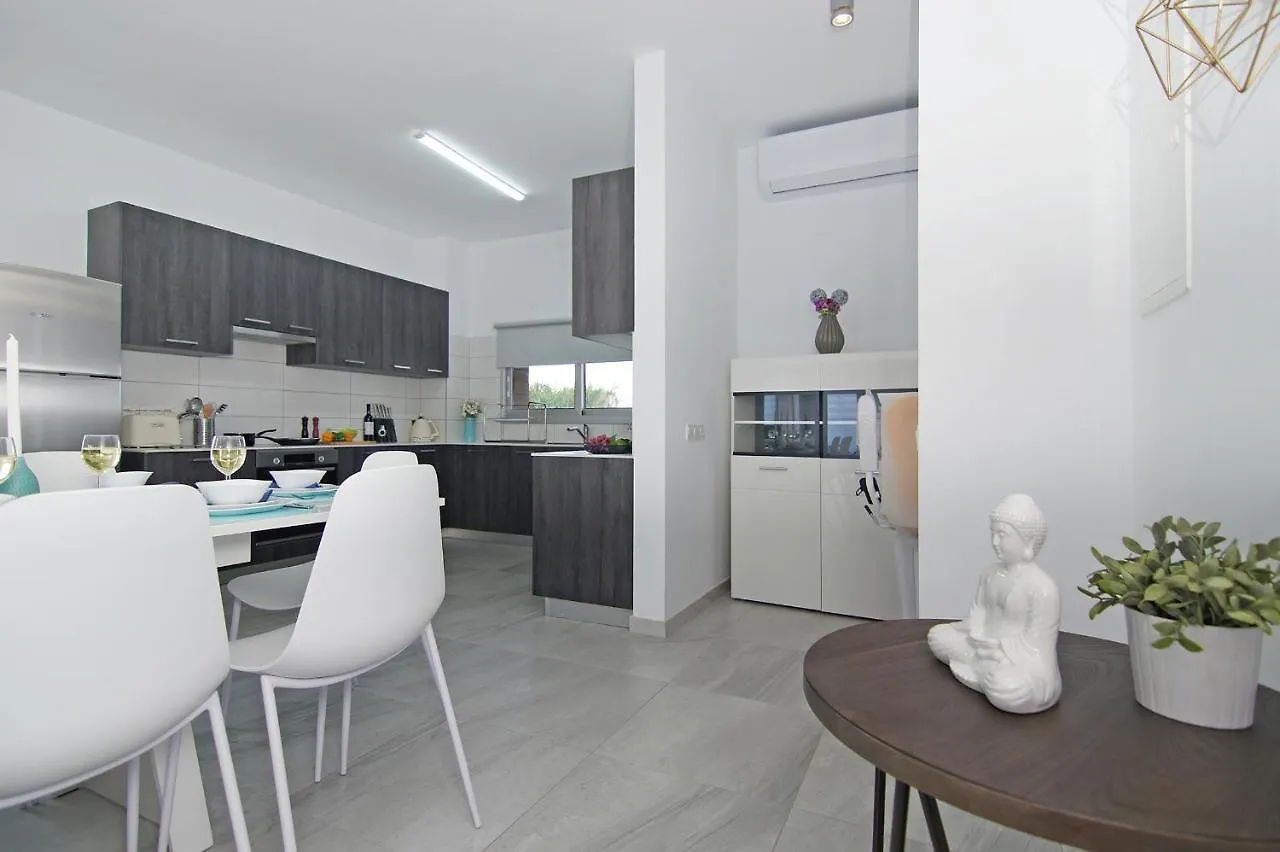 Villa Thea Athena Protaras